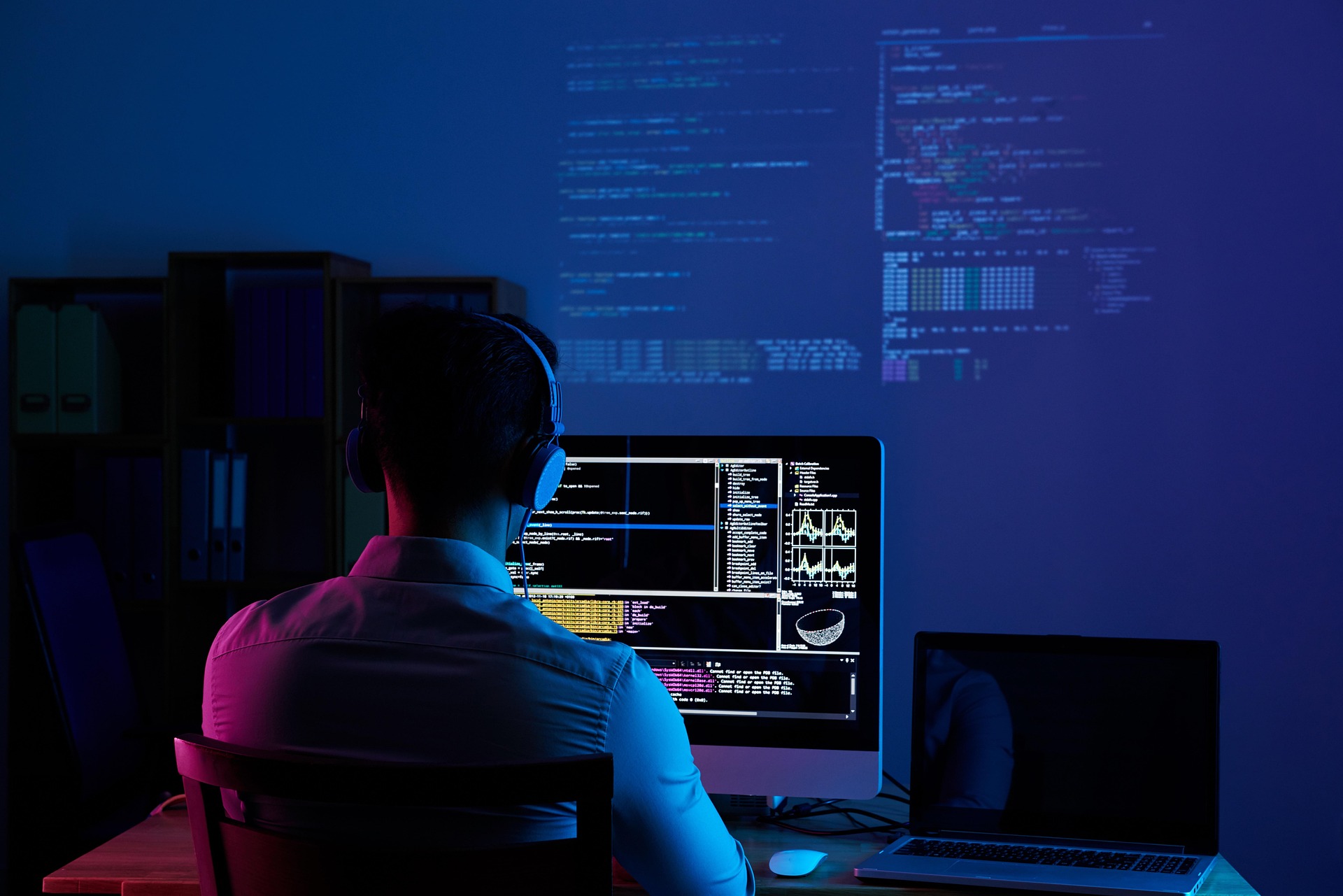 MASTER AI WEB ENGINEERING & PROGRAMATIC SYSTEMS