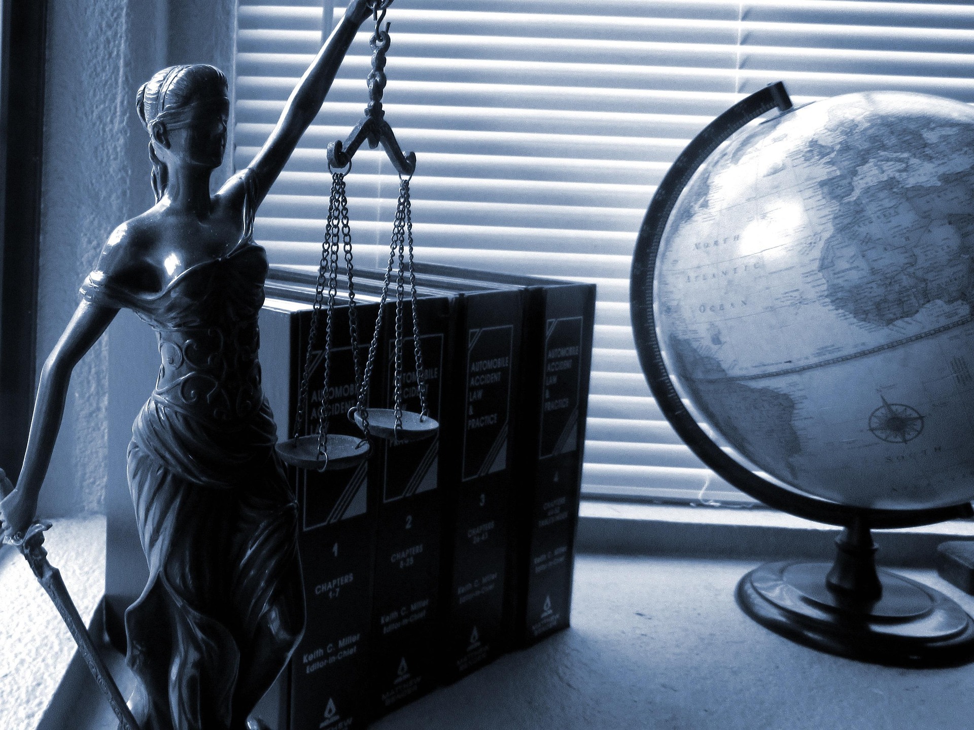 CURSO ESPECIALIZACIÓN IA APLICADA ABOGADOS